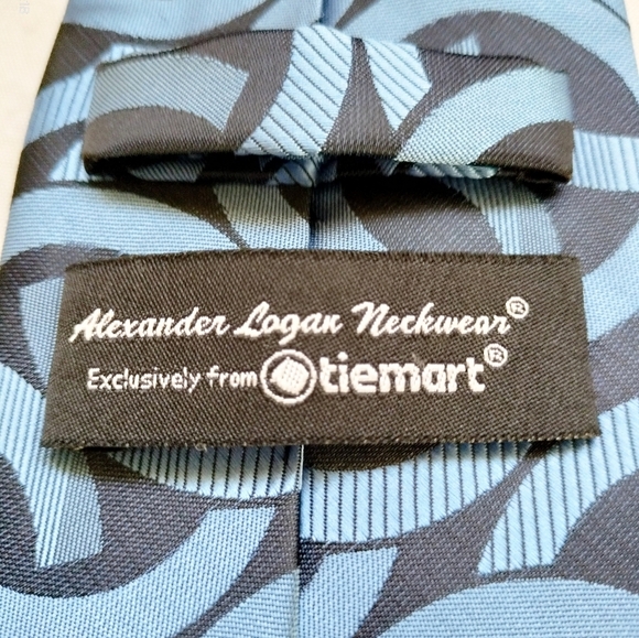 Alexander Logan Tiemart Mens Necktie Tie Blue and Black Link Swirl Formal - Picture 10 of 11